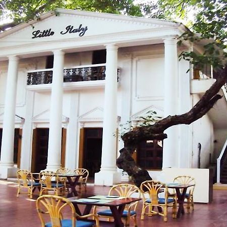 Little Italy Hotel Calangute Ngoại thất bức ảnh