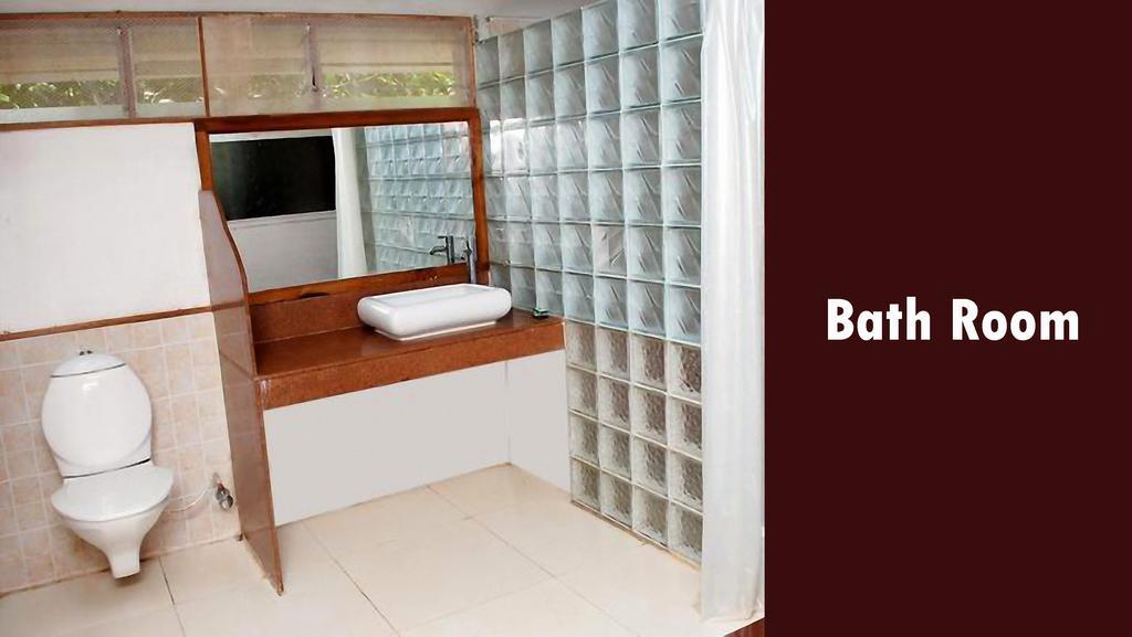 Little Italy Hotel Calangute Ngoại thất bức ảnh