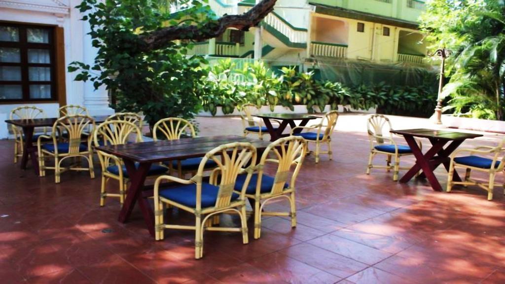 Little Italy Hotel Calangute Ngoại thất bức ảnh