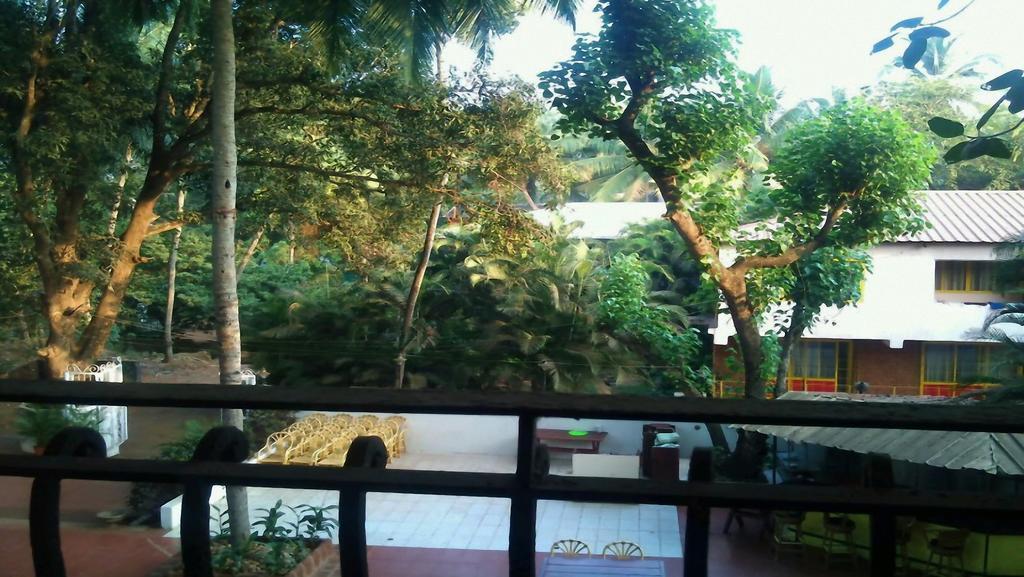 Little Italy Hotel Calangute Ngoại thất bức ảnh